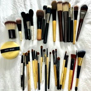 Makeup brushes- Bobbi Brown, Mac, hourglass